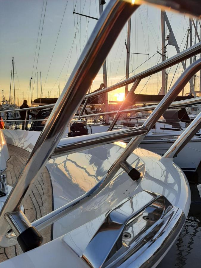 Penthouse Ferienwohnung Auszeit, Gerne Mit Hund, Wlan Inkl. Laboe Eksteriør billede