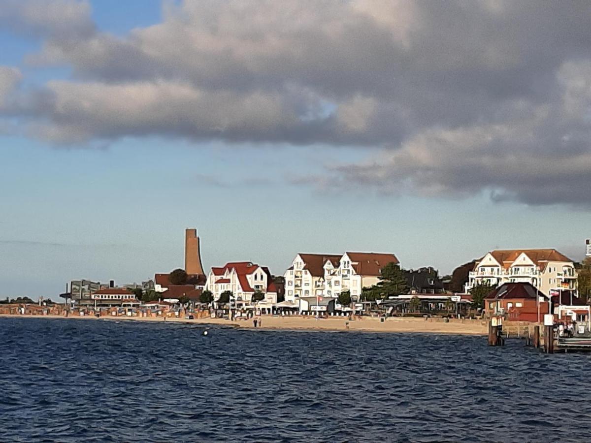 Penthouse Ferienwohnung Auszeit, Gerne Mit Hund, Wlan Inkl. Laboe Eksteriør billede